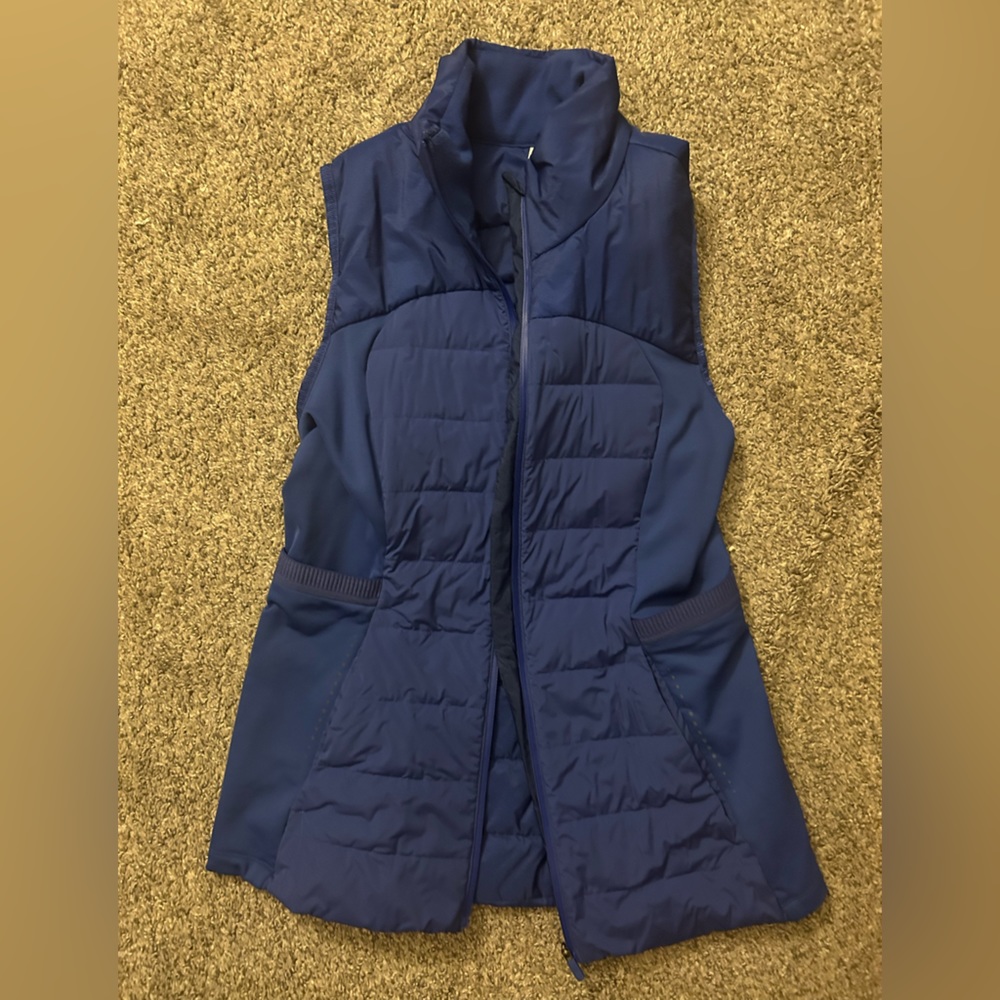 royal blue lululemon vest size 6 NWOT